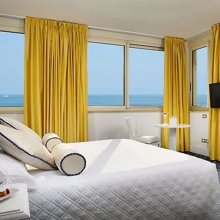 President 4* Viareggio