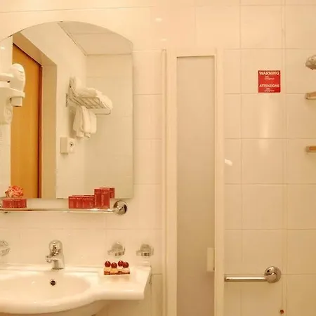 Hotel President